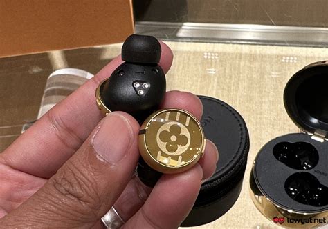 Louis Vuitton light up earbuds